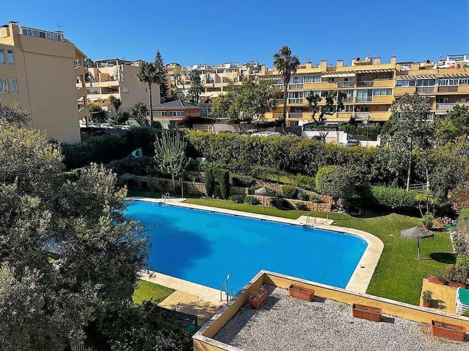 Apartment Close To Marbella Exterior photo
